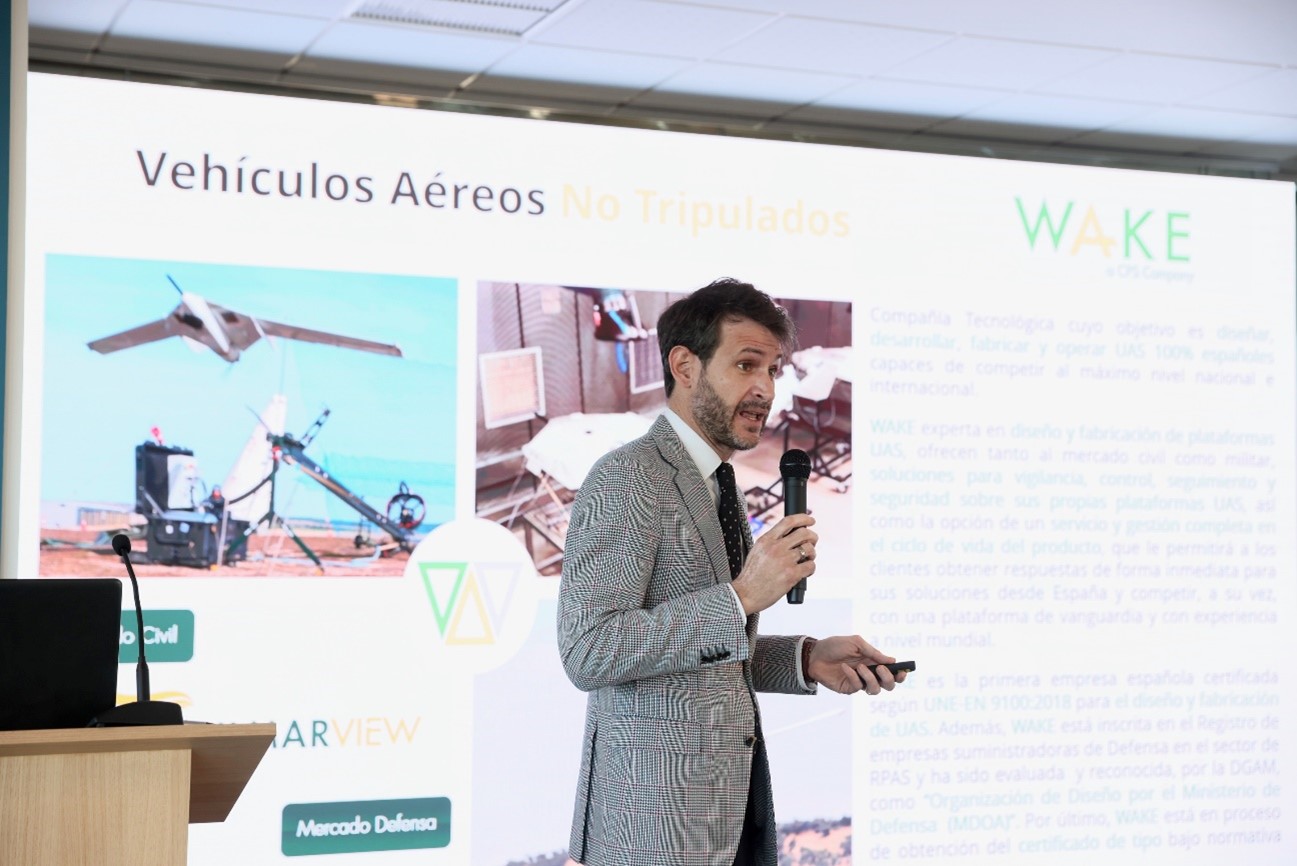 PIE DE FOTO: D. Borja Comino Martínez - Director General de WAKE y Director de Estrategia de Negocio del Grupo CPS, durante la presentación de los proyectos de Innovación que la empresa Wake (empresa del Grupo CPS) está realizando junto con CDTI.
